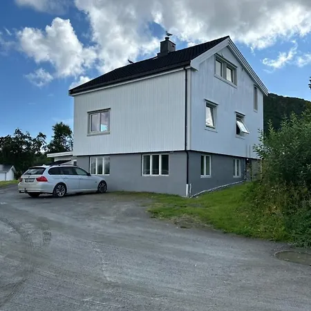 I Stamsund, Lofoten Rishaugen